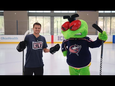 Видео: АРЕНДА ВСЕЙ АРЕНЫ НХЛ *ХОККЕЙНЫЕ ТРИКШОТЫ*