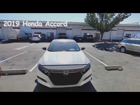 Видео: 2019 Honda Accord не выключается режим аксессуаров или первое положение замка зажигания