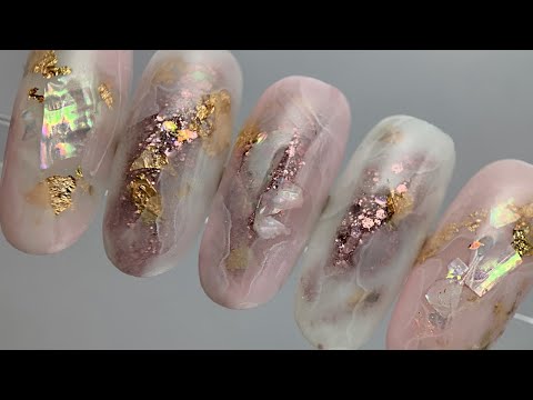 Видео: 💎 Хрустальные камни на ногтях / Трендовый дизайн ногтей из Инстаграм / Мраморный маникюр