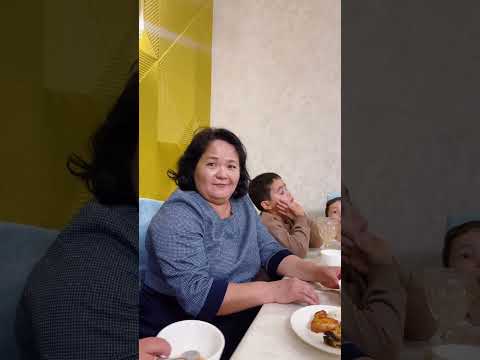Видео: Я , Сымбат и вся наша родня делали традиционный обряд “Бесік той”