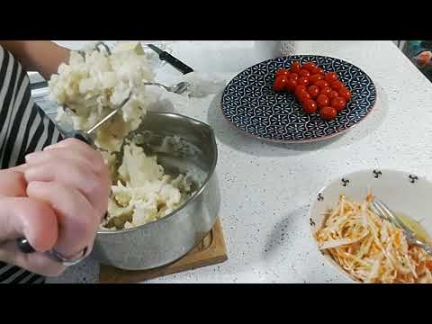 Видео: Делаю пюрешку#накладываю ужин 