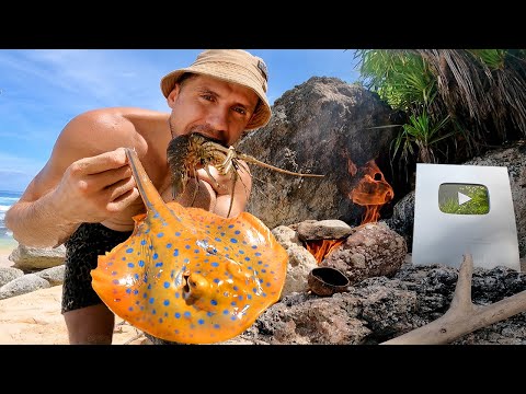 Видео: Выживание на необитаемом острове. Ловлю ската на гавайку. Дарю нож Victorinox. Кнопка Ютуб. №42