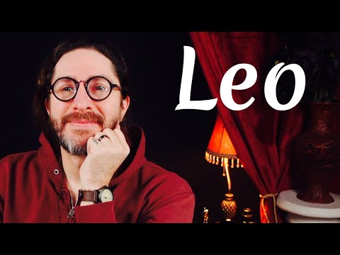 Видео: ЛЕО - «РАЗ В ЖИЗНИ! ЭТА ПОБЕДА ИЗМЕНИТ ВАШУ ЖИЗНЬ НАВСЕГДА!» Гадание на картах Таро ASMR