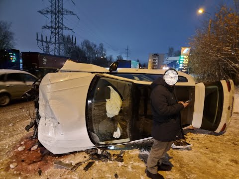 Видео: VW  Тигуан на бок, после фронтального ДТП.  TOTAL BODY REPAIR. Кузовной ремонт.