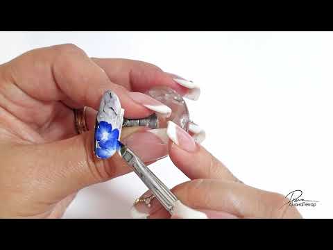 Видео: МК мрамор на ногтях маркером. китайская роспись, синие цветы. геометрия, маникюр.