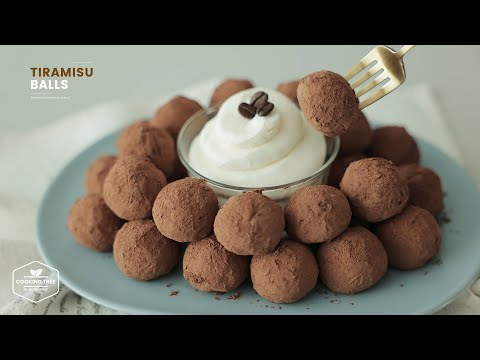 Видео: Рецепт влажных шариков тирамису | Простой десерт без выпечки