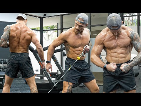 Видео: Попробуйте эти вращательные силовые упражнения для повышения эффективности в смешанных боевых иск...