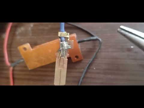 Видео: Установка би-лед Линз на гайке на Хёнде Элантра 4.