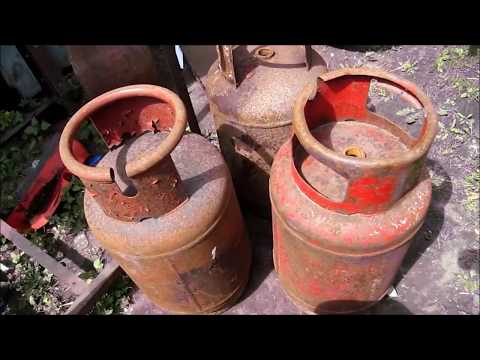 Видео: КОРМОРЕЗКА-ТРАВОРЕЗКА ИЗ ГАЗ. БАЛЛОНА на ЗАКАЗ.!!! Делаем и продаем.!!!