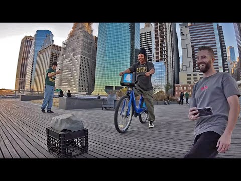 Видео: ИГРА В BIKE & CITY BIKE BUNNY HOP CHALLENGE В НЬЮ-ЙОРКЕ!