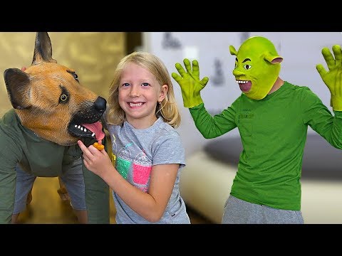 Видео: Папа ПРИДУМАЛ ИГРУ ЧЕЛЛЕНДЖ КТО Я? Милана и Мама УГАДЫВАЮТ ЛЮДЕЙ! Кто Выиграет в этой Битве?