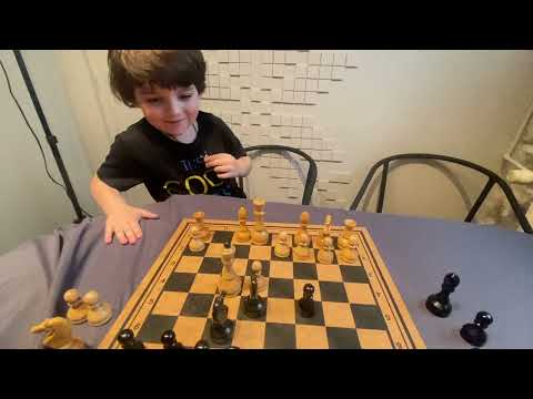 Видео: Влог 9 – Море, Аэропорт, Дед, Шахматы, Роботы.