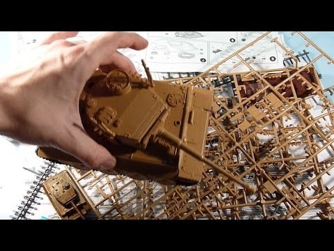 Видео: Сборка модели танка Tiger I 1/35 ZVEZDA