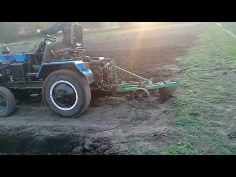 Видео: Підключив ПВМ🚜 оранка 2022 саморобного трактора на лисій резині 4×4 Д -21.