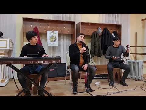 Видео: Gholibjon Yusupov / Голибчон Юсупов дар вакти машк  Бо овози зинда 2022