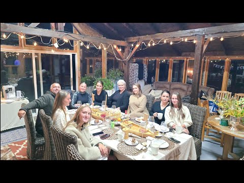 Видео: НА ХУТОРЕ У СЕЛЬЧАНКИ. НАШИ ГОСТИ!!!