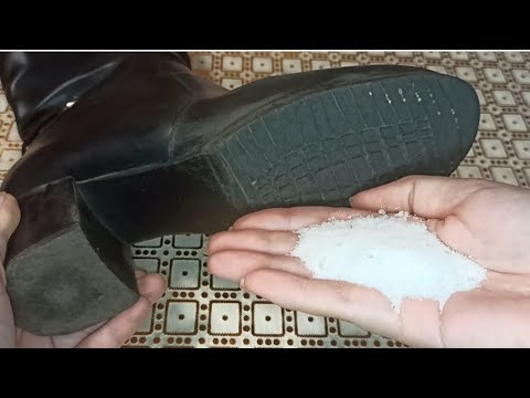 Видео: Всего ОДИН ТРЮК и ваша ОБУВЬ НЕ СКОЛЬЗИТ В ГОЛОЛЕД #совет