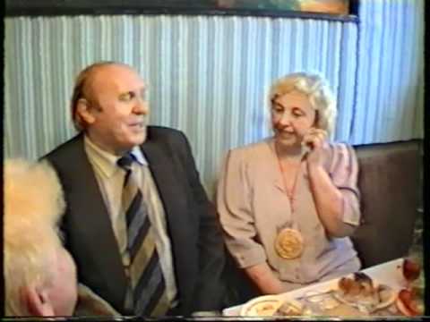 Видео: Воркута. ш.Комсомольская 1993г. Ветеран расч-го отдела.mp4