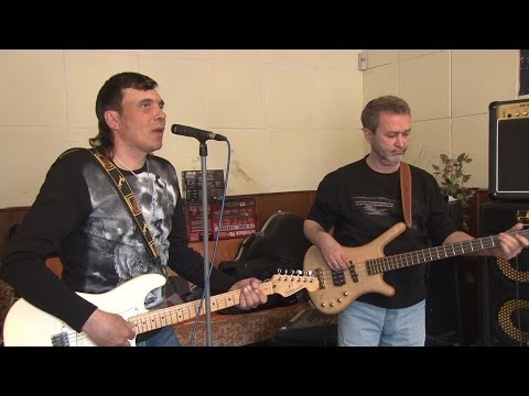 Видео: Копейский «Кардинал»: прошлое и настоящее популярной группы 90-х