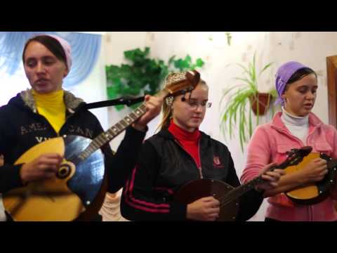 Видео: Семья Перцы из Сахновщины. Осень золотом одета.