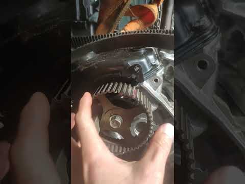 Видео: УДОБНЫЙ и РАБОЧИЙ вариант замены ремня грм и его правильной  натяжки! Мотор 6g73 eeb sohc 2.5 v6