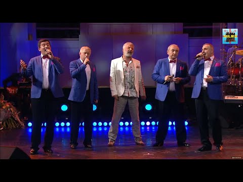 Видео: ,,Помолимся за родителей" - Сосо Павлиашвили - Ансамбль СУЛИКО