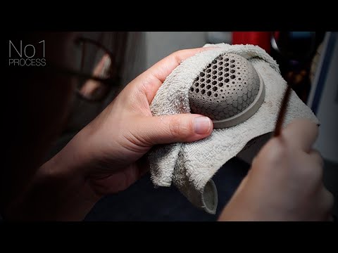 Видео: Нет дыхания! Японская гончарная мастерская Simsugwan, семейный бизнес которой насчитывается 400 лет.