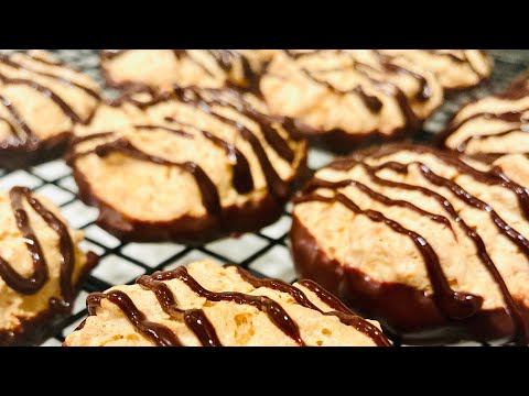 Видео: Кокосове печиво! Швидко і просто! 🥥 Coconut cookies! Quick and easy!