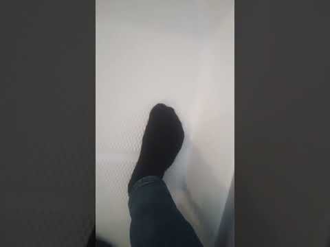 Видео: Риб риверботс 430 скрип пола