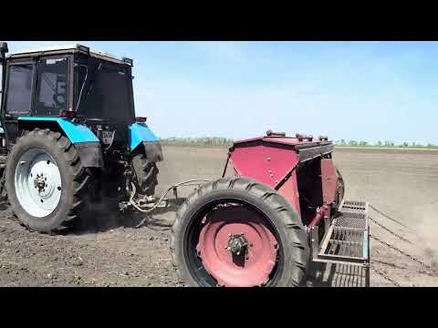 Видео: Сіємо сою трактор підводить