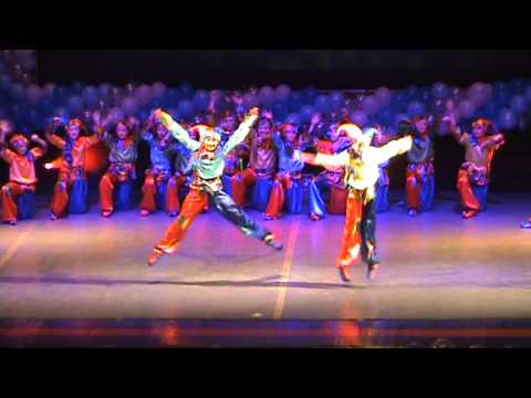 Видео: Скоморохи танец "Фаворит" Смоленск