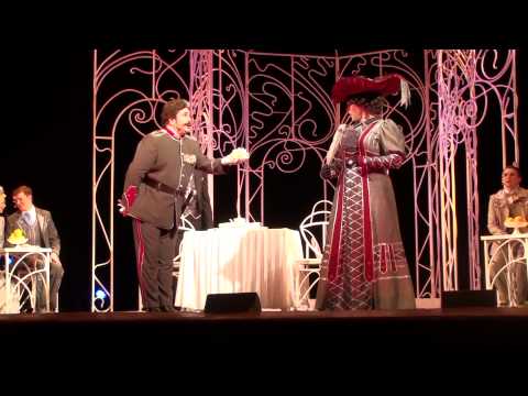 Видео: Charley's Aunt (Тетка Чарли)