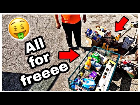 Видео: *НЫРЬЕ В МУСОРНОМ КОНТЕЙНЕРЕ — ВАУ! ЭТОТ МУСОРНЫЙ КОНТЕЙНЕР БЫЛ ПЕРЕГРУЖЕН!