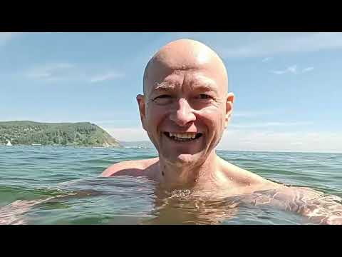 Видео: Поселок Листвянка. Озеро Байкал. Прогулка на Байкале.