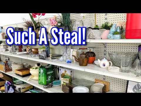 Видео: 😲Это была просто находка! Стоит ли мне её купить? | Goodwill Thrift with Me & Haul | Осень 2025