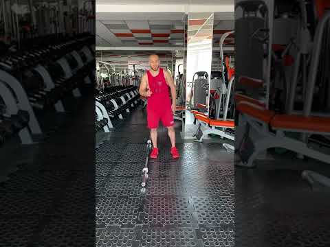 Видео: Румынская тяга со штангой