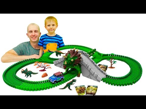 Видео: Машинка Джип и Большой гибкий трек   Оживляем 3D динозавров вместе с Даником