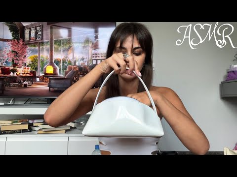 Видео: АСМР СОБИРАЮ КОСМЕТИЧКУ НА ЛЕТО