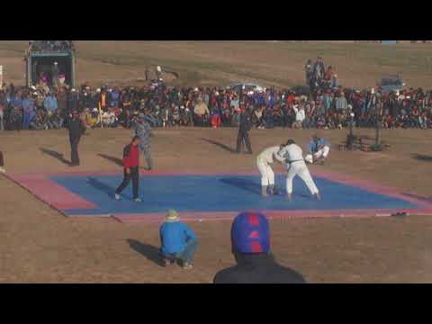 Видео: Рачаб пахлаврн