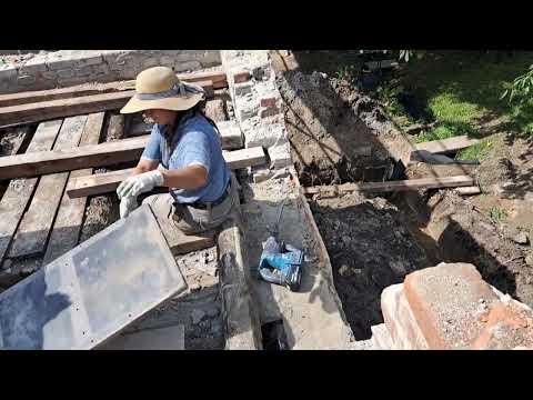Видео: Хроника одного дома ⚒️🪖🥽 64. Ещё не все сломали стены