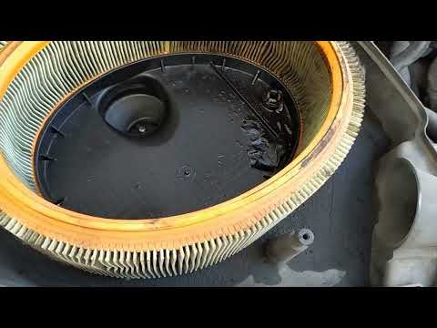 Видео: Патрубок воздушного фильтра Логан