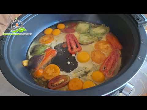 Видео: Өглөөний цай. 🍅+🥚=🍝  шакшука.