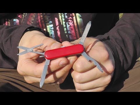 Видео: Нож-брелок Victorinox Midnite Manager - обзор, мнение, сравнение