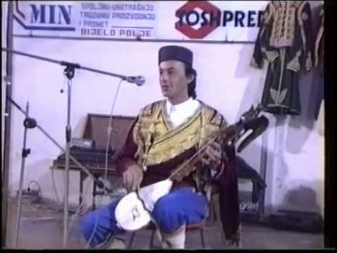 Видео: Народни гуслар Драгиша Баћо Тодоровић - Фестивал гуслара Бијело Поље 1995 г