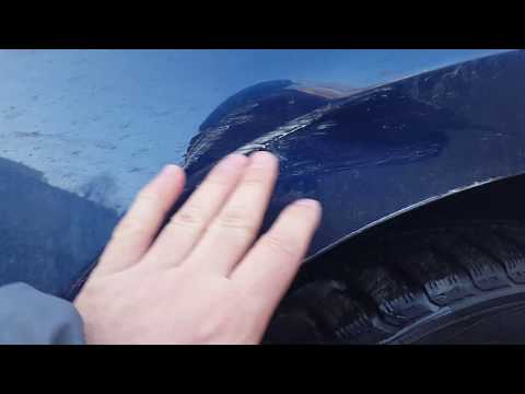 Видео: Стукнули машину и помяли крыло на парковке.
