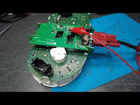 Видео: Как прочитать данные иммобилайзера и прошивки ЭБУ на Audi A3 MQB с помощью VVDI2 и VVDI Prog | Вс...