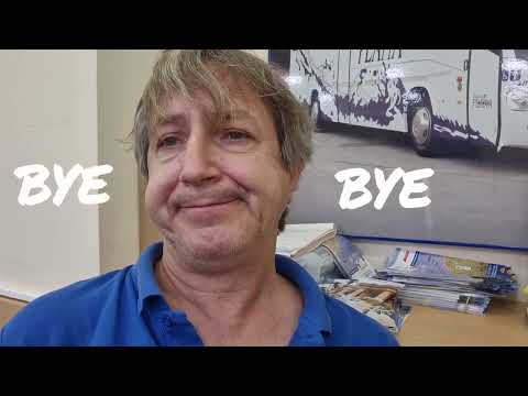 Видео: Жара в Салоу с воробьем Симой. 16.06 - 1.07.2025. Sparrow Sima in Salou ( Spain ).