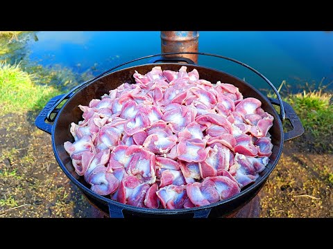 Видео: Рецепт после которого Вы полюбите Куриные Желудочки!!Куриные желудки в казане на костре