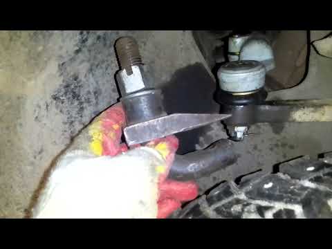 Видео: Заметки по замене рулевой тяги Лада Калина