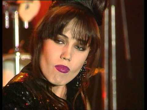 Видео: АЗИЗА (Да я пьяна)